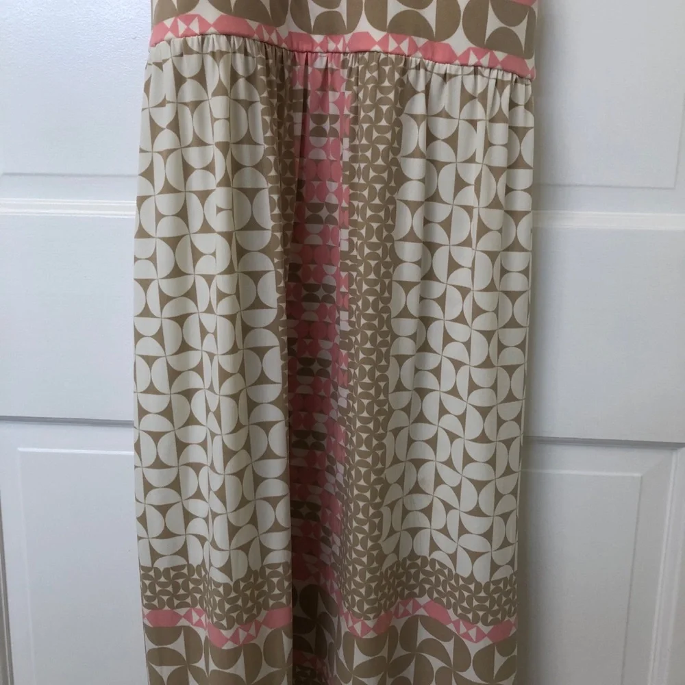 London Times Pink and Beige Geometric Pattern Stretchy Lightweight Dress size 4 - Picture 3 of 6